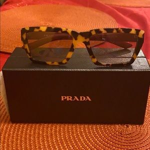 Prada sunglasses 57mm